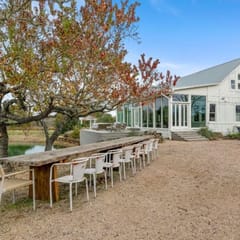 Round Top entertainer's oasis w/POOL, Pond & more!