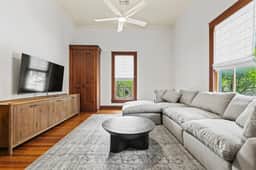 Danz Haus | Historic Home | Baron's Creek - Image 2