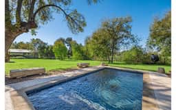 Fun, eclectic Round Top home w/POOL! 5 min to town - Image 3