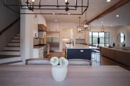 Luxury Home Sleeps 20 Pool & Outdoor Entertainment - Image 5
