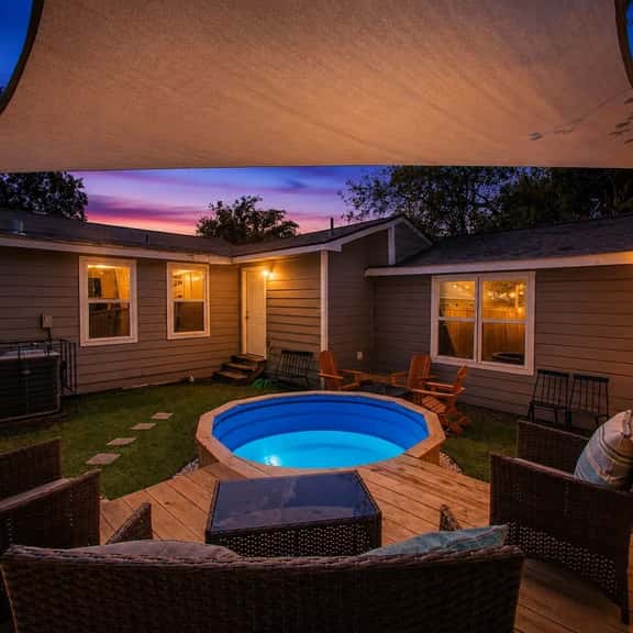 Comfortable Houston Home Base 4BD 2BTH - Image 1