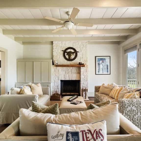 Cozy Ranch Home mins to Brenham & Round Top! - Image 1