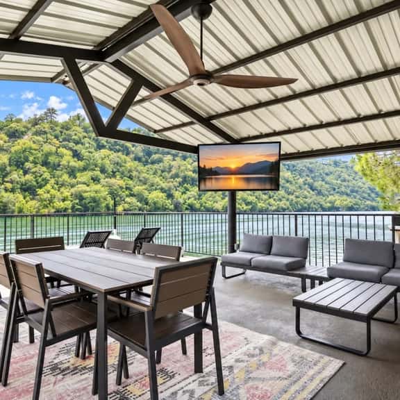 Lake Austin Bungalow | On the Water - Image 1