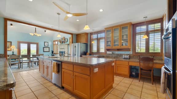 Hidden Gem: Spacious Countryside Retreat w/ Pool - Image 5