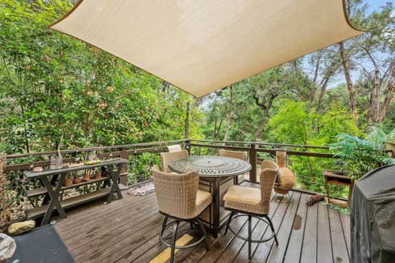 Hill Country Hideaway - Image 4