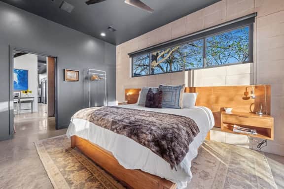 NEW Luxe DT Austin Oasis | Pool | Casita - Image 4