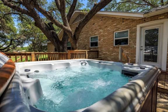 Baron's Creek Headquarters | Sleeps 12 | Hot Tub - Image 3